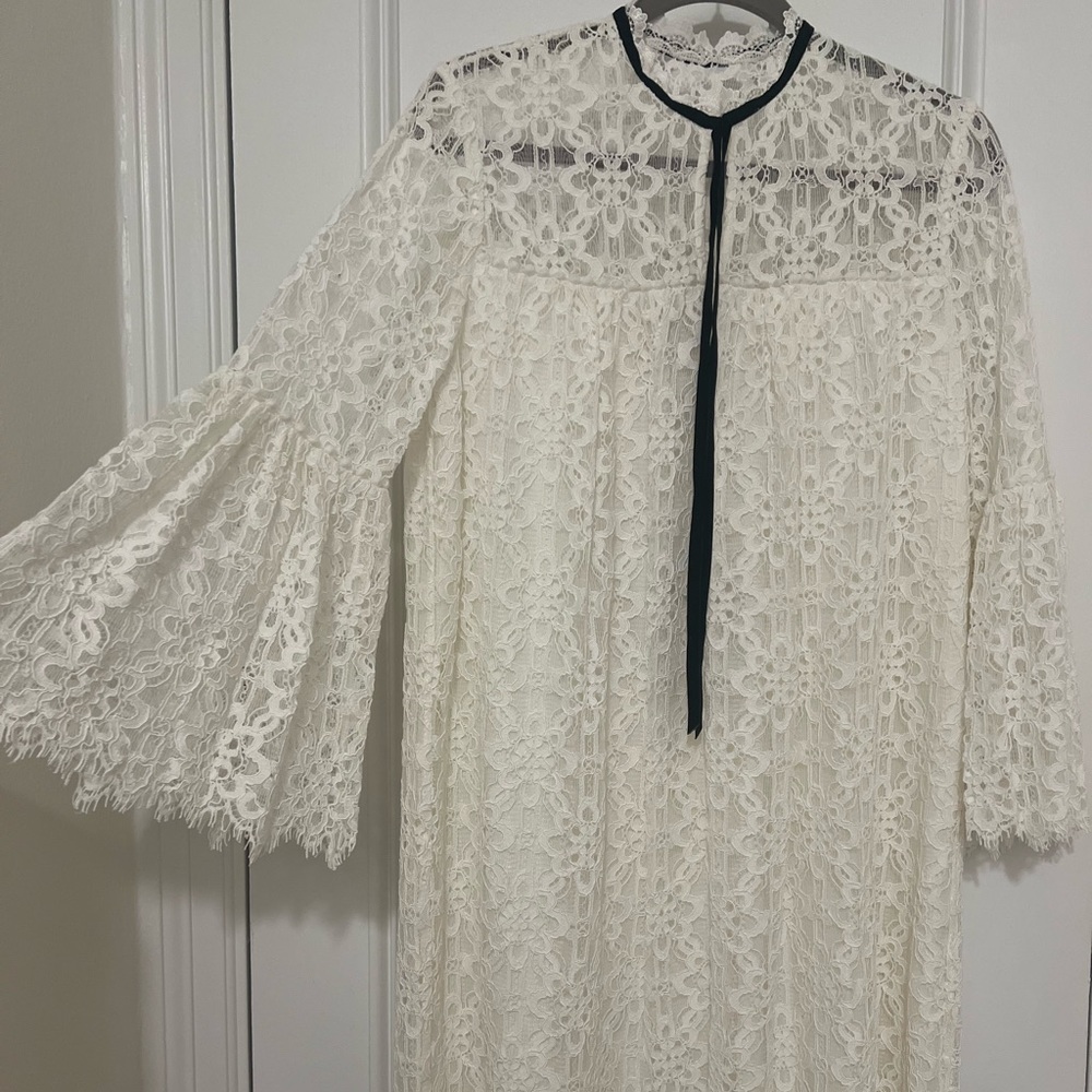 Temperley London Off White Lace Dress - Picture 4 of 15
